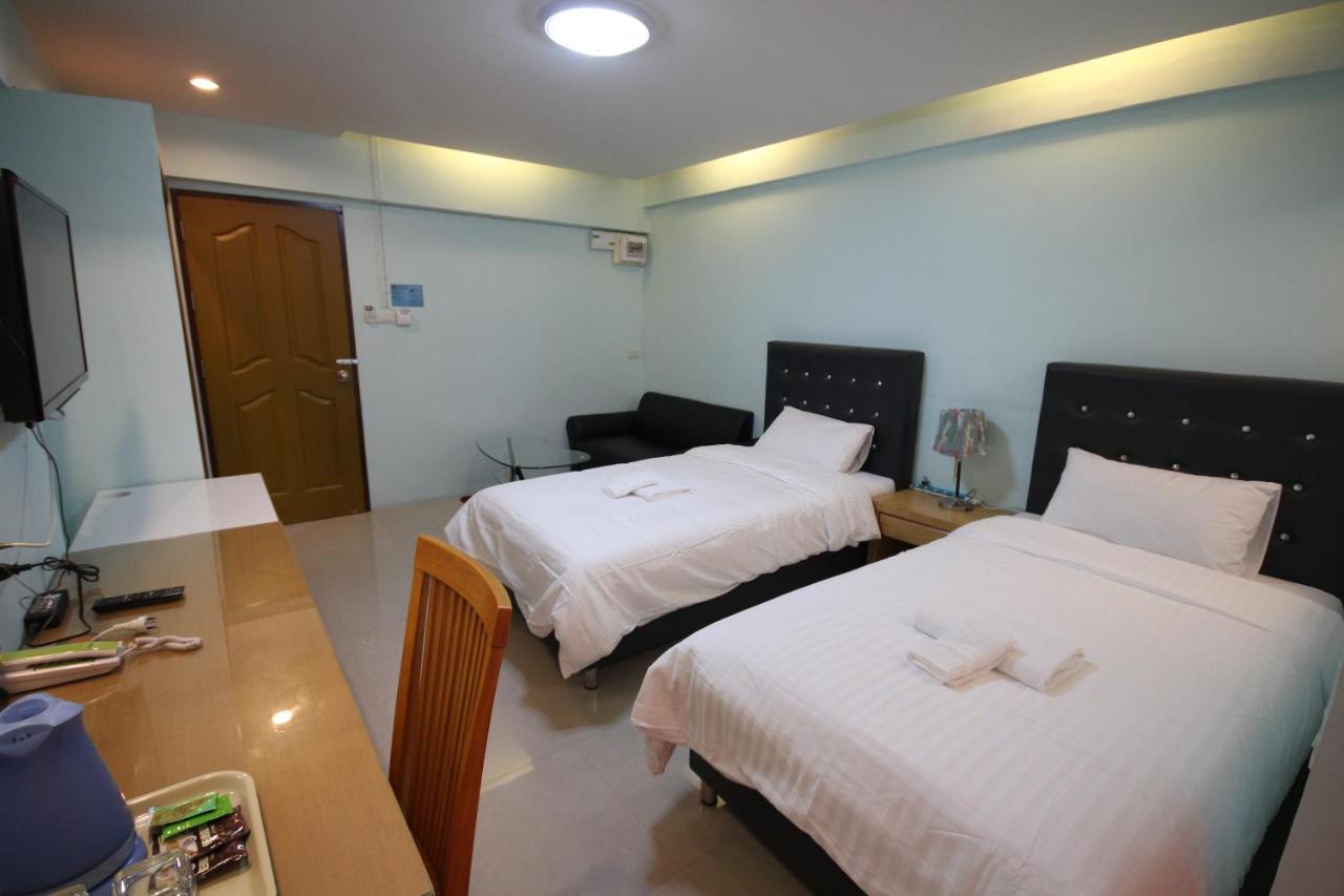 J.Residence Samut Prakan Exteriér fotografie