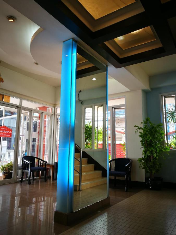 J.Residence Samut Prakan Exteriér fotografie