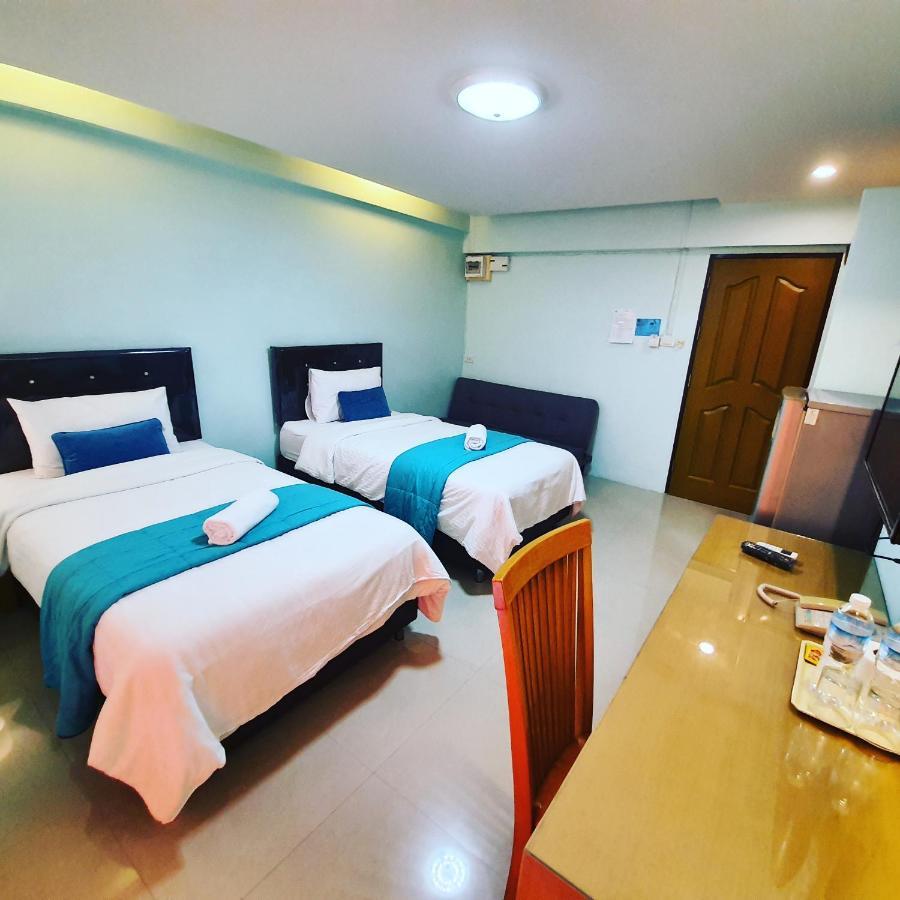 J.Residence Samut Prakan Exteriér fotografie
